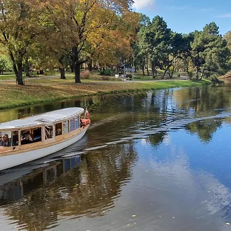 Riverside Near Old Town * ريغا
